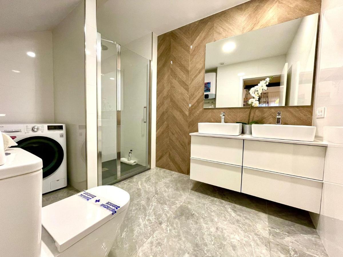 Апартаменты Gatu Premium Duplex Confort Junto A La Playa, Wifi Y Aire Acc Кадис Экстерьер фото
